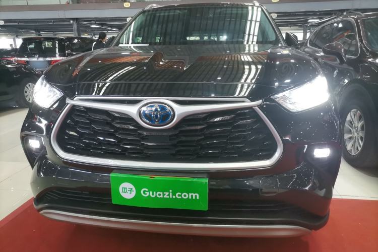 Used Toyota Highlander 2023 2.5L Smart Electric Hybrid Dual-Motor All-Wheel-Drive Luxury 7-Seater