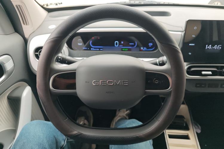 Used Geely Galaxy Panda 2025 210 km – Yuanqi Bear
