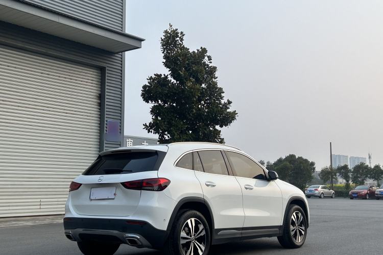 Used Mercedes-Benz GLA 2022 GLA 200 Exterior 6