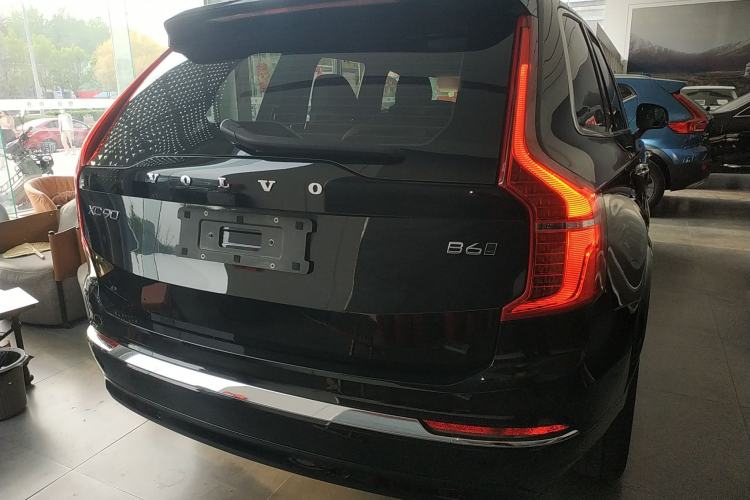 Used Volvo XC90 2023 B6 Zhiyi Luxury Edition 7-Seater Rear