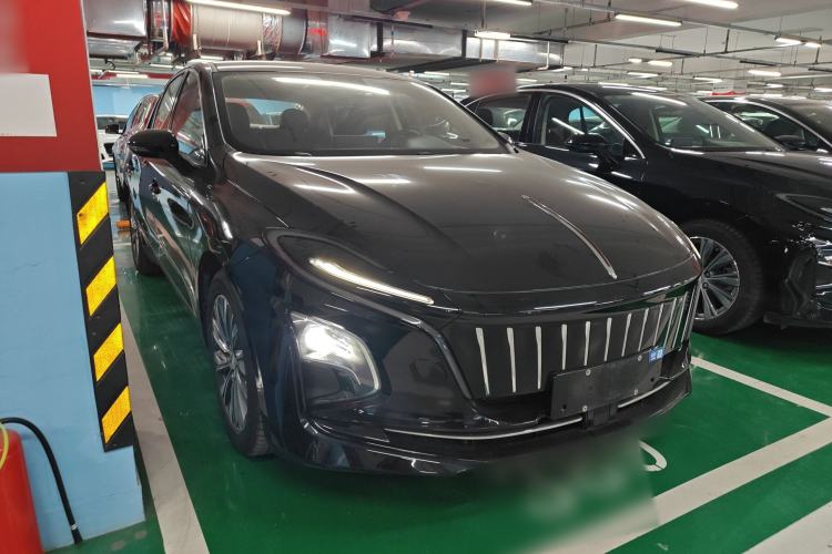Used Hongqi E-QM5 2024 500km Range Edition