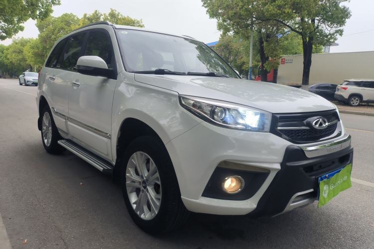 Used Chery Tiggo 3 2016 1.6L CVT Fashion Edition Front Right 45 Deg