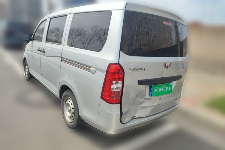 Used Wuling Rongguang V 2018 1.2L Practical Model
