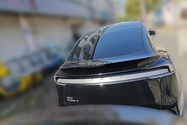 Used Tesla Model Y 2025 Rear-Wheel-Drive Version