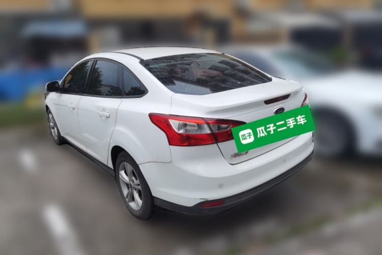 Used Ford Focus 2012 Sedan 1.6L Manual Fashion Edition
