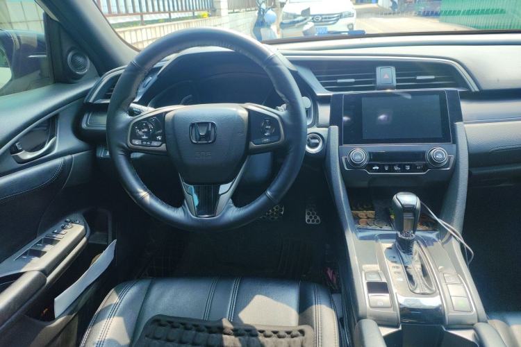 Used Honda Civic 2021 HATCHBACK 220TURBO CVT Trendy Cool Edition