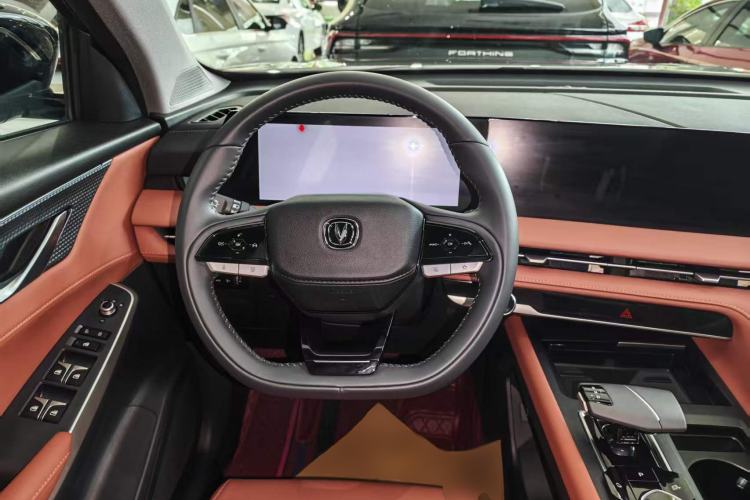 Used CHANGAN CS75 PLUS 2024 3rd Generation Champion Edition 1.5T Intelligent Drive Dynamic Model Steering Wheel