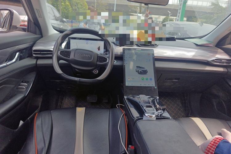 Used Dongfeng Aeolus Mage 2023 DH-i 1.5T Luxury Edition Center Console