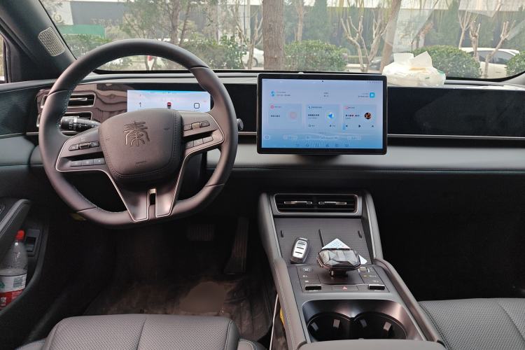 Used BYD Qin L 2024 DM-i 80KM Beyond Model
