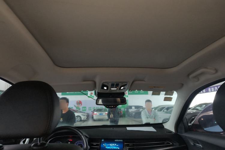 Used Haval H6 2017 Blue Label 1.3T Automatic Two-Wheel Drive ZhiShang Model
