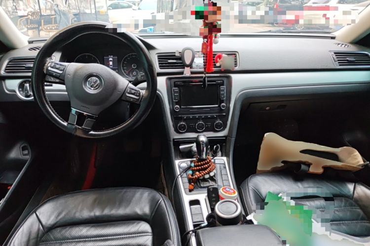 Used Volkswagen Passat 2013 1.8TSI DSG Prestige Edition Center Console