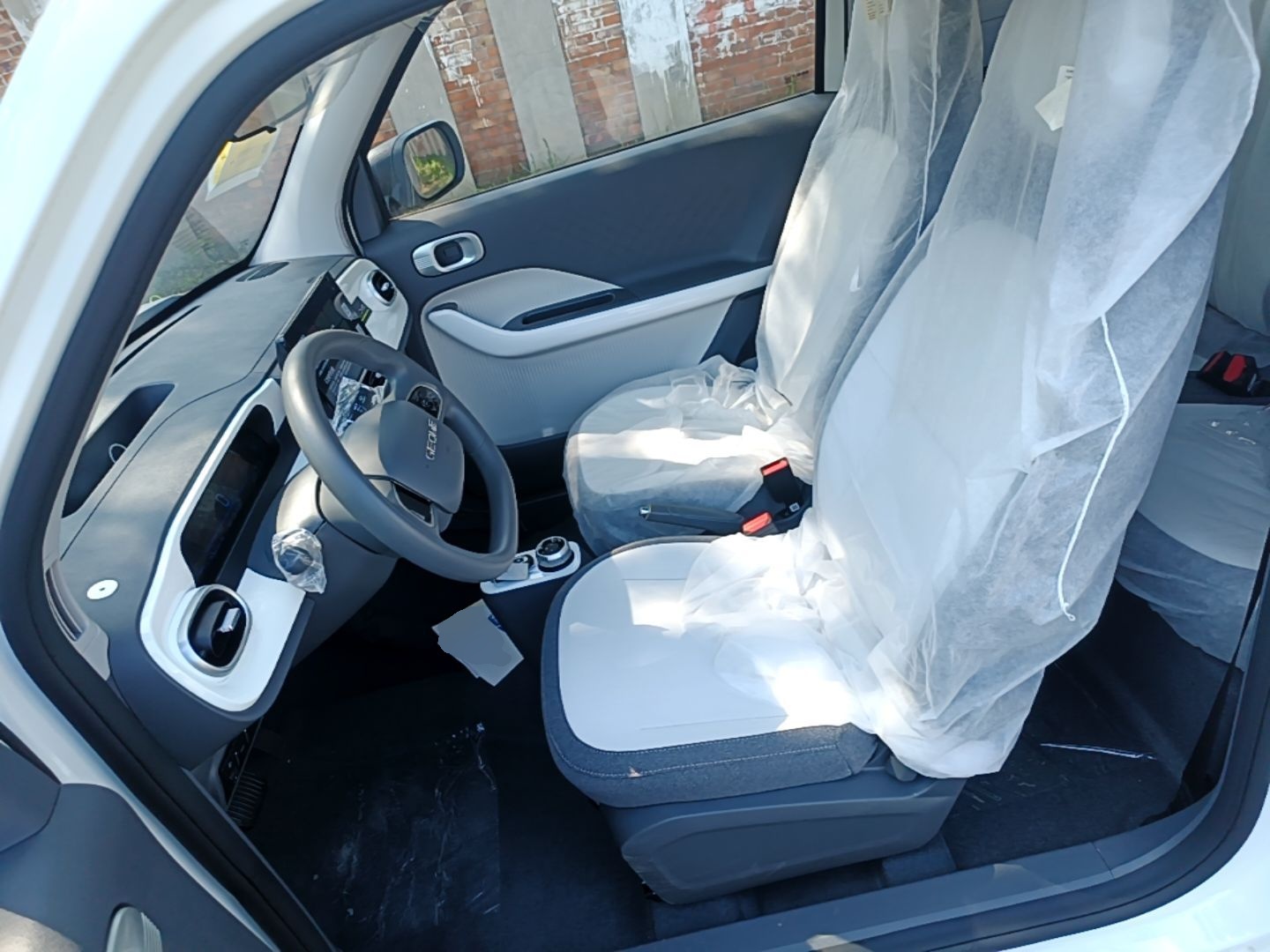 Geely Galaxy Panda 2025 210 km – Yuanqi Bear — снимка 17