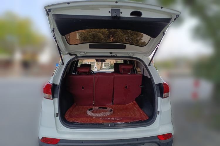 Used Hyundai ix25 2017 1.6L Automatic Smart Version
