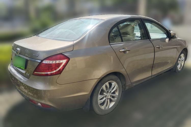 Used Geely Auto Emgrand 2014 Sedan 1.3T CVT Prestige Model
