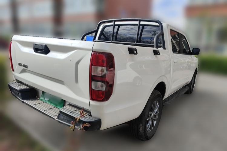 Used JMC Yuhu 2025 Short Wheelbase Double Cab Diesel Automatic Transmission Four-Wheel Drive Rear Right 45 Deg