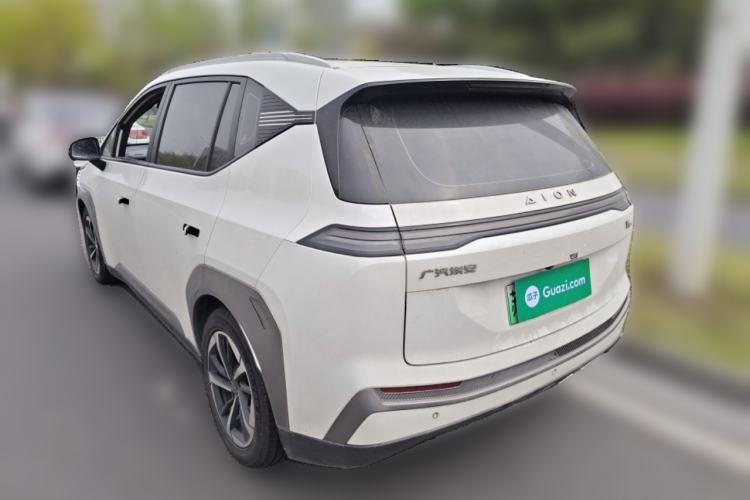 Used AION Y 2022 Plus 80 Smart Edition Rear Left 45 Deg