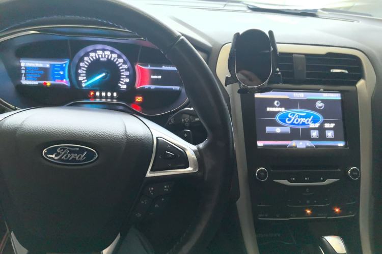 Used Ford Mondeo 2013 2.0L GTDi 200 Luxury Model