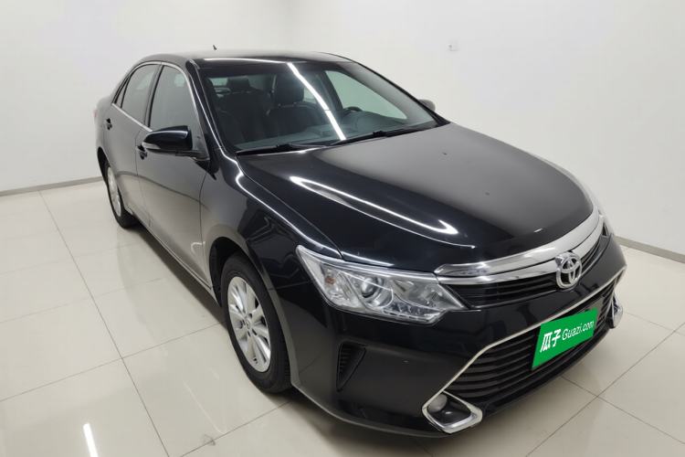 Used Toyota Camry 2016 2.0G 10th Anniversary Leading Edition