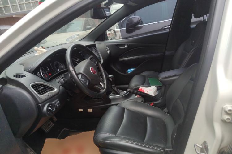 Used Fiat Viaggio 2013 1.4T Anniversary Edition
