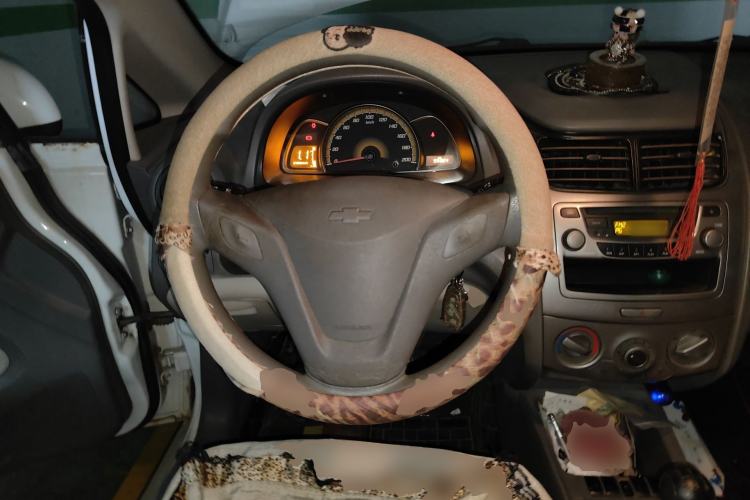 Used Chevrolet Sail 2010 Sedan 1.4L Manual Enjoyment Edition Steering Wheel