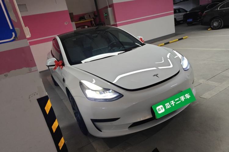 Used Tesla Model 3 2022 Rear-Wheel-Drive Version Front Right 45 Deg