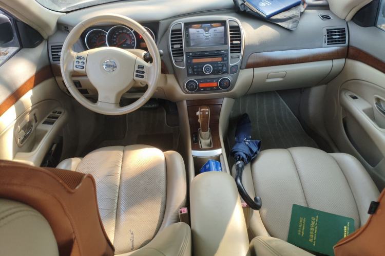 Used Nissan Sylphy 2009 2.0XL CVT Luxury Edition Center Console