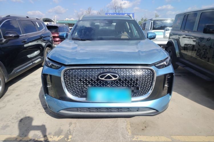 Used Chery Tiggo 8 PLUS C-DM 2025 1.5T 116 km Prestige Version 5 Seats
