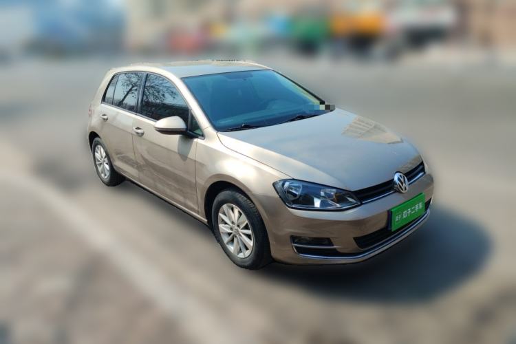 Used Volkswagen Golf 2016 1.6L Automatic Fashion Model
