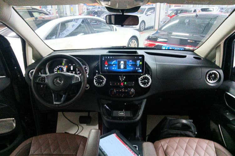 Used Mercedes-Benz Vito 2016 2.0T Elite Edition
