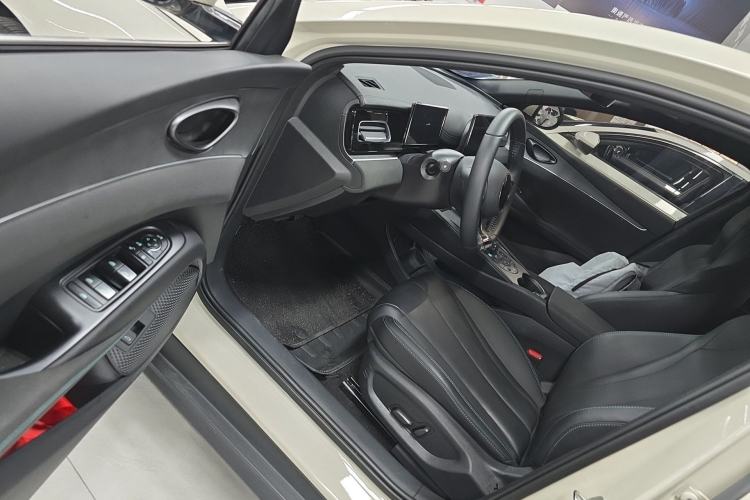 Used BYD Seal 06 New Energy 2024 DM-i 120KM Luxury Model Driver Seat