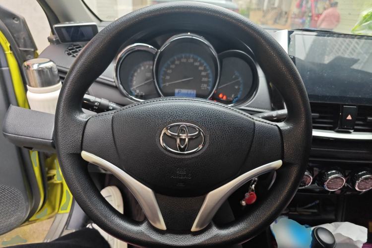 Used Toyota YARiS L Zhi Xuan 2017 1.5E CVT Enhanced Performance Edition Steering Wheel
