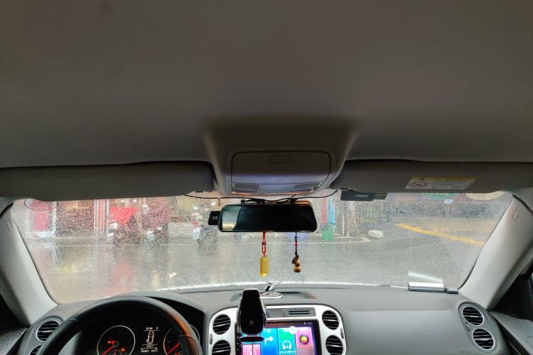 Used Volkswagen Tiguan 2017 300TSI Automatic Two-Wheel Drive Silk Road Luxury Edition Headliner