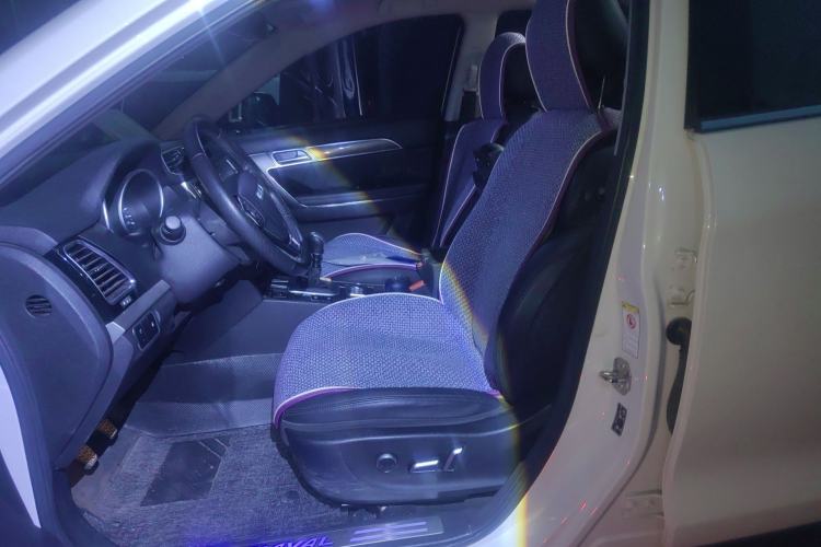 Used Haval H6 Coupe 2015 Blue-Label 2.0T Manual Two-Wheel Drive Prestige Model
