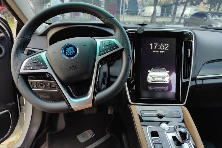 Used BYD Qin New Energy 2018 Qin EV450 Smart Connect Prestige Model
