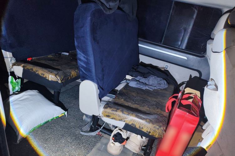 Used FORTHING Lingzhi 2020 M5L 1.6L Base Model 9 Seats
