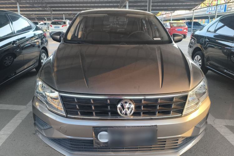 Used Volkswagen Jetta 2017 1.4L Manual Fashion Edition