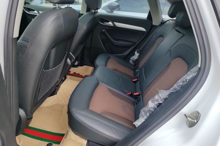 Used Audi Q3 2018 30th Anniversary Edition 30 TFSI Fashion Model Left Rear Seat