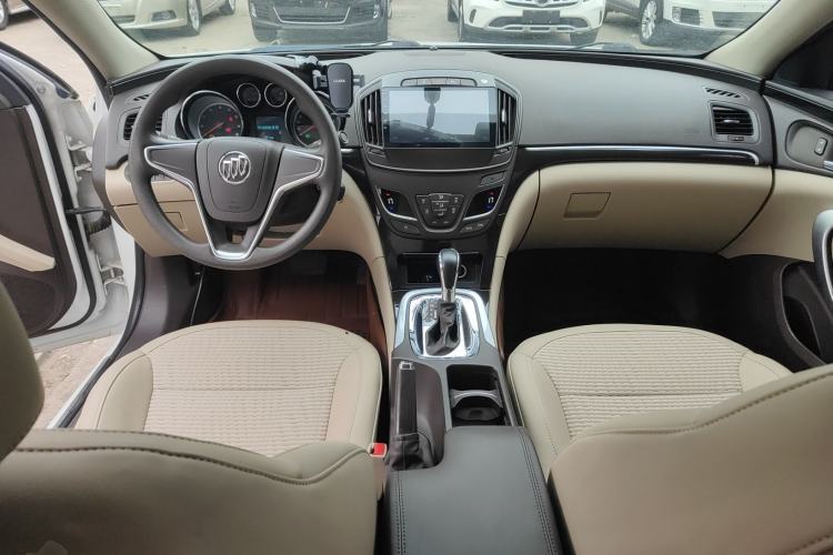 Used Buick Regal 2015 2.0L Leading Fashion Edition
