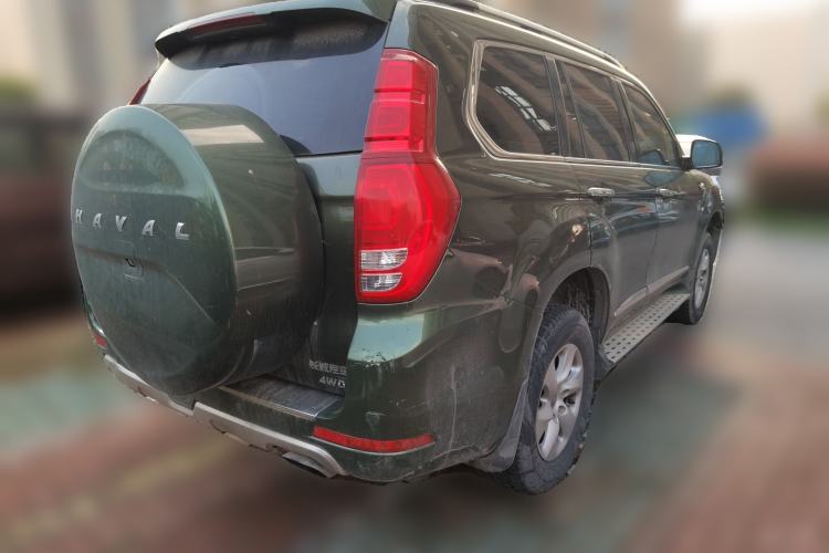 Used Haval H9 2015 2.0T Four-Wheel Drive Standard Model 7 Seats
