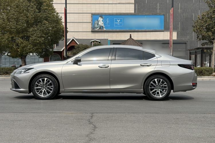 Used Lexus ES 2025 200 Premium Edition