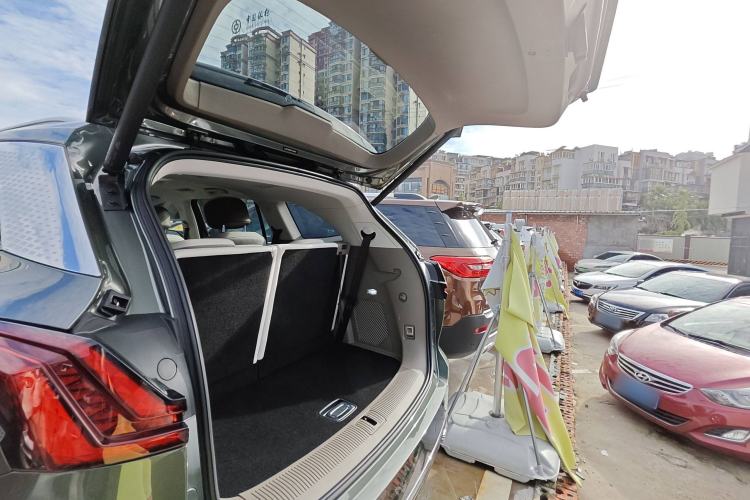 Used Roewe RX9 2023 2.0T Two-Wheel Drive Enjoyment Version