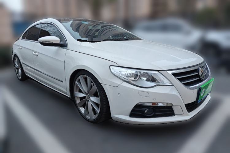 Used Volkswagen FAW-Volkswagen CC 2012 2.0 TSI Ultimate Edition Front Right 45 Deg