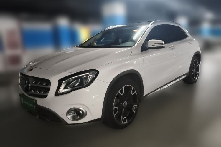Used Mercedes-Benz GLA 2017 GLA 220 4MATIC Fashion Model