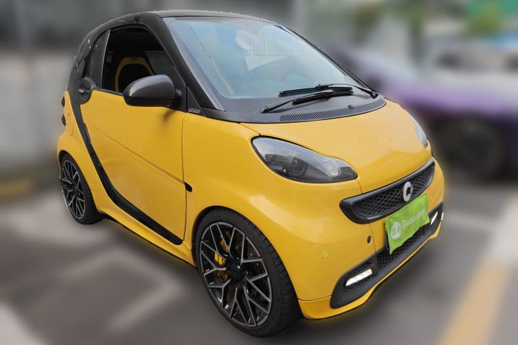 Used smart fortwo 2013 1.0 MHD Hardtop City Ranger Special Edition Front Right 45 Deg