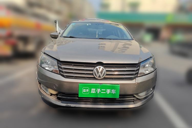 Used Volkswagen Passat 2014 1.8TSI DSG Prestige Navigation Edition Front