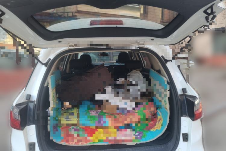 Used BYD Song MAX 2017 1.5T Automatic Smart Connect Luxury 7-Seater Trunk