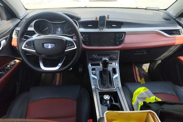 Used Geely Auto Vision S1 2019 Upgraded Model 1.5L CVT Luxury Version
