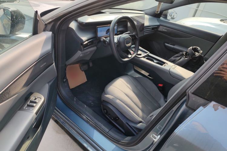 Used Lynk & Co 07 2024 EM-P 126 Long-Range Ultra