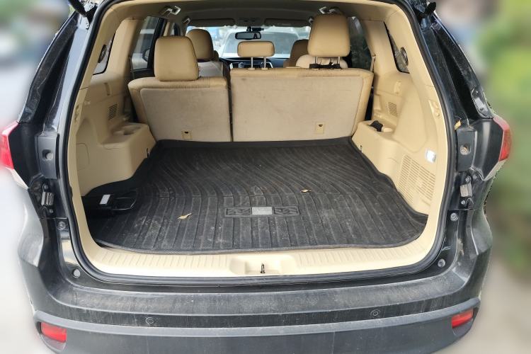 Used Toyota Highlander 2018 2.0T Two-Wheel Drive Elite Version 5 Seats China VI Standard
