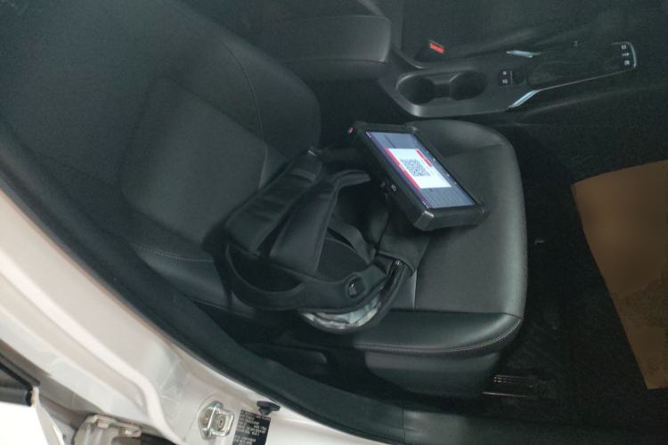 Used Toyota Corolla 2024 1.8L Smart Electric Hybrid Dual-Engine Elite Edition Right Front Seat